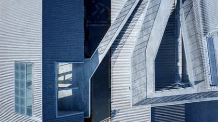 Dali Transformer Theater: Immersive Theatrical District